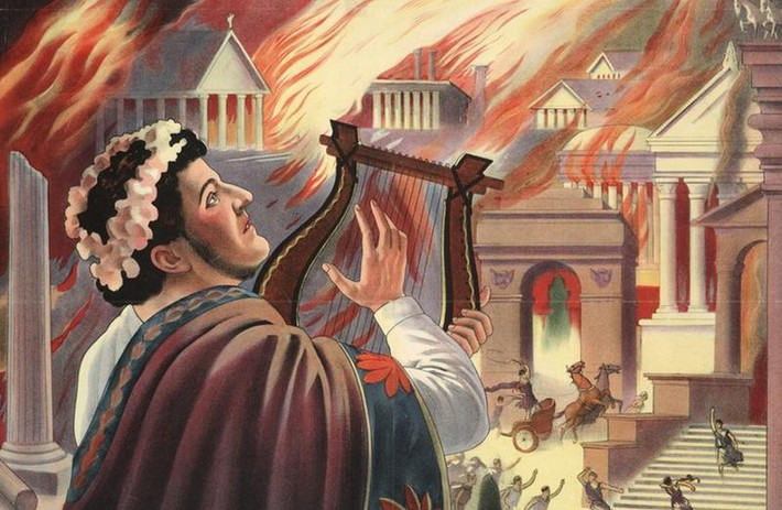 Sau hôn lễ, Nero đối xử với Sporus như một người vợ và luôn đi cùng nhau trong nhiều sự kiện của hoàng gia. Thậm chí, ông hoàng này cho Sporus đeo phục sức của một hoàng hậu và thoải mái thể hiện tình cảm ở nơi công cộng.