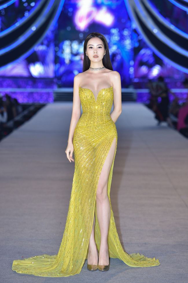 Thuỵ Vân là một trong những MC đắt show của "vũ trụ gái xinh VTV".