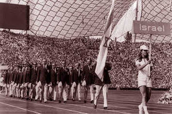 Khủng bố tại Thế vận hội mùa hè 1972 ở Munich, Đức: Ngày 5/9/1972, 8 phần tử khủng bố thuộc nhóm khủng bố người Palestine có tên “Black September” đã bắt cóc 11 vận động viên của đoàn thể thao Israel khi họ đến tham dự Thế vận hội mùa hè 1972 tại Munich, Đức.