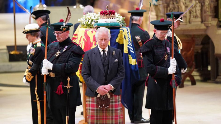 Ngày 19/9, nước Anh tổ chức quốc tang tưởng nhớ cố Nữ hoàng Elizabeth II tại Tu viện Westminster. Dự kiến, hàng trăm nghìn người đổ ra đường phố London và hàng triệu người khắp thế giới theo dõi sự kiện đặc biệt này.