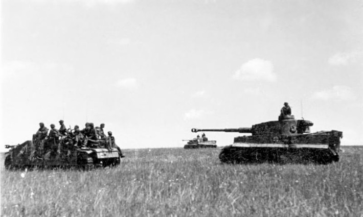 Từ đây, Đức quốc xã chịu tổn thất lớn trước khi thất bại tại Stalingrad. Sau lần bại trận này, Hitler ra lệnh cho quân đội phát xít Đức tấn công quy mô lớn vào khu vực vòng cung Kursk vào tháng 6/1943.