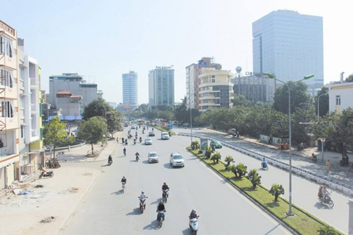 Năm 2020, huyện Gia Lâm đã hoàn thành và hoàn thành vượt mức 17/17 chỉ tiêu phát triển kinh tế, xã hội. Thu ngân sách trên địa bàn đạt hơn 4.500 tỷ đồng, bằng 152% dự toán, vượt kế hoạch thành phố giao. Hai tháng đầu năm 2021 thu ngân sách đạt 375 tỷ đồng, tương đương hơn 15% dự toán cả năm.