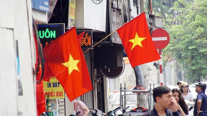 Phố Hàng Bông.