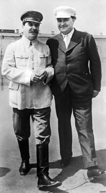 Là một trong những nhân vật biểu tượng của thế kỷ 20, nhà lãnh đạo Liên Xô Joseph Stalin được người đời biết đến nhiều thông qua những đóng góp to lớn cho đất nước.