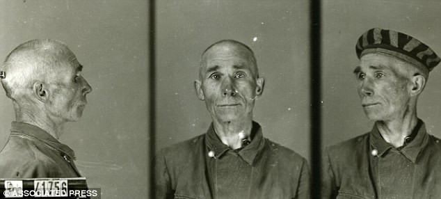 Hàng triệu người Do Thái được đưa đến trại tập trung Auschwitz. Nhiều người bị phát xít Đức giết hại sau khi đến Auschwitz chỉ được vài ngày.
