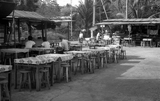 Cuộc sống thanh bình, giản dị của người dân ở làng Sembawang.