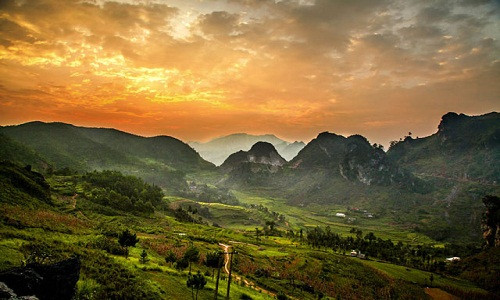 Thung lũng Đồng Văn tuyệt đẹp của Việt Nam.