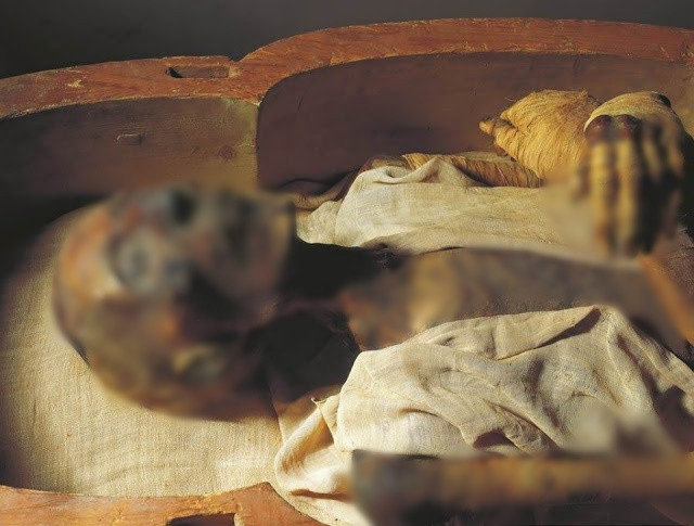 Pharaoh Ramses II trị vì Ai Cập trong 66 năm. Theo đó, ông trở thành một trong những pharaoh có thời gian trị vì lâu nhất trong lịch sử Ai Cập. Ông qua đời vào năm 1213 trước công nguyên. Lúc ấy, nhà vua gần 90 tuổi.