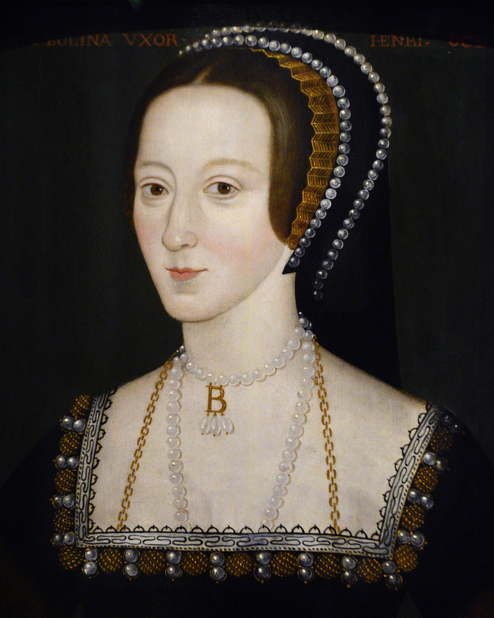 Tuy nhiên, hoàng hậu Jane Seymour chưa kịp hưởng hạnh phúc làm mẹ thì qua đời vì hậu sản sau gần 2 tuần sinh con.