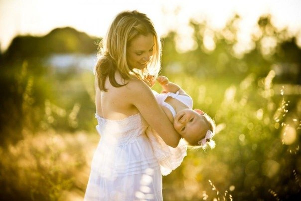 Mỗi một giây phút bên con, mẹ đều cảm thấy đó chính là những giây phút tuyệt vời nhất.