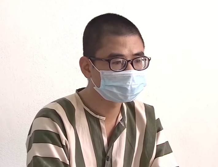 Được biết Trần Quốc Dũng là đối tượng có hai tiền án về tội “Cố ý gây thương tích” và “Bắt giữ người trái pháp luật” vừa mới mãn hạn tù vào ngày 25/12/2020.
