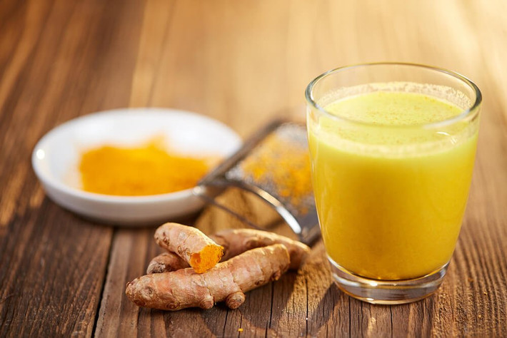 Nghiên cứu cũng ghi nhận, nghệ có thể giảm cholesterol, cải thiện chức năng gan, bảo vệ cơ thể chống lại bệnh Alzheimer, giảm viêm ruột và chống lại bệnh trầm cảm.