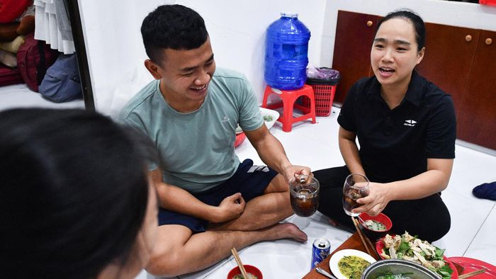 Về chung nhà từ năm 2018, tôi thấy may mắn khi cho đến bây giờ, chồng luôn hết lòng ủng hộ đam mê võ thuật của vợ.