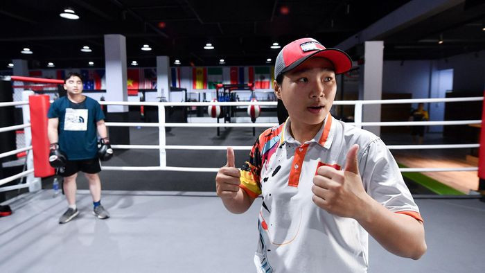 Bên cạnh làm trọng tài, tôi còn là HLV cho lớp boxing ở quận Phú Nhuận. Lớp mới mở, tôi có hơn 10 học viên, chủ yếu là dân văn phòng có mong muốn rèn luyện sức khỏe.