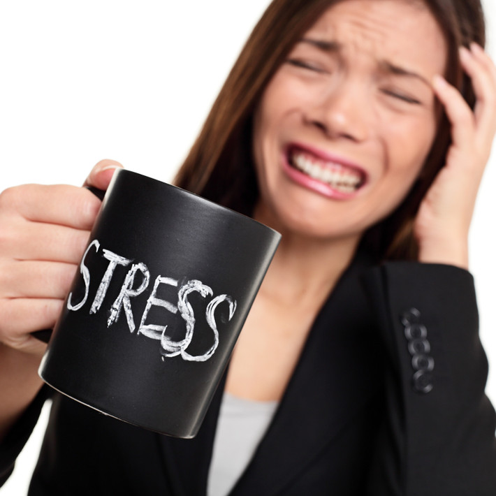 Về sức khỏe: Những người sinh ngày 10/6 thường có nguy cơ bị khó tiêu, stress hay mất ngủ.