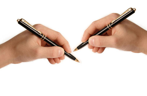 Theo một kết quả nghiên cứu, khoảng 2.500 người thuận tay trái mất mạng vì sử dụng những sản phẩm được thiết kế dành cho người thuận tay phải. Thêm vào đó, tuổi thọ trung bình của người thuận tay trái là 66 tuổi - thấp hơn so với người thuận tay phải (75 tuổi). Đây là một trong những điều hãi hùng liên quan đến cái chết.