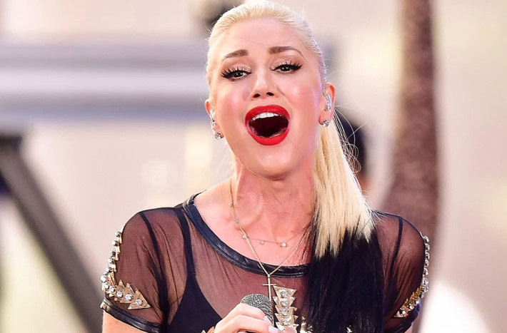 Dù gân cổ lên khi hát nhưng tuyệt nhiên mặt và trán của nữ rocker Gwen Stefani không hề có nếp nhăn. Ảnh: Getty Images)