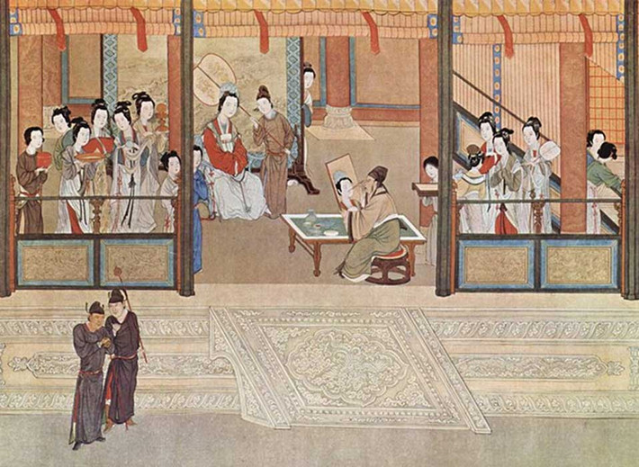 Từ đây, các chuyên gia đưa ra một số giả thuyết về số hài cốt trên. Trong số này, một quan điểm suy đoán 17 người này có thể là thành viên trong một gia đình giàu có hoặc quan chức. Vì vậy, họ được mai táng trong 2 ngôi mộ gần nhau.