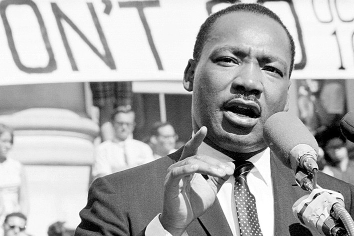 Trước cái chết đột ngột của mục sư Martin Luther King Jr., hàng triệu người dân Mỹ và thế giới đau buồn và tiếc thương.