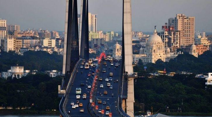 Thành phố Kolkata ở Ấn Độ được cảnh báo có thể bị nước biển nhấn chìm chìm trước năm 2030. Nếu giới chức trách không có những hành động nhanh chóng và giải pháp bảo vệ môi trường hiệu quả thì dự báo trên có thể xảy đến.