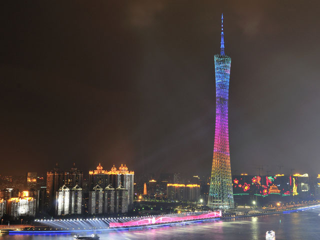 Tháp truyền hình cao thứ 2 trên thế giới hiện nay là tháp Canton Tower, còn gọi là tháp Quảng Châu (cao 600m) ở Quảng Đông, Trung Quốc.