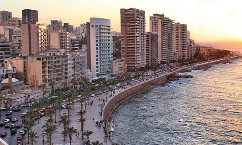 Thành phố Beirut được mệnh danh là “Paris của Trung Đông”, vì nổi tiếng với những công trình kiến trúc theo phong cách Pháp và ẩm thực đa dạng. Là một trong những khu dân cư lâu đời nhất thế giới, thành phố này là điểm du lịch hấp dẫn dành cho du khách đam mê lịch sử.
