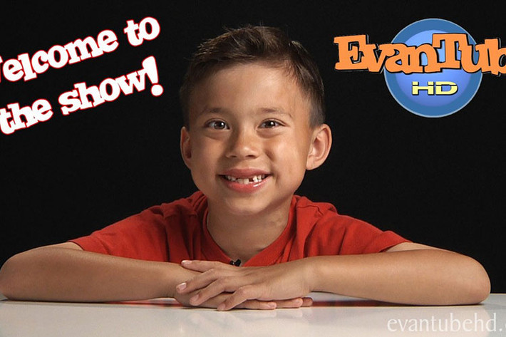 Evan – chủ sở hữu kênh EvanTube: Tuy mới 11 tuổi nhưng cậu bé này đã sở hữu kênh Youtube riêng với thu nhập hàng năm lên tới 1.300.000 USD. Bố Evan đã giúp con trai tạo và biên tập các video trên kênh. Nội dung chủ yếu của Evantube là bình luận, đánh giá các món đồ chơi, ngoài ra Evan cũng thảo luận về những chủ đề mà bạn bè cùng trang lứa yêu thích. Hiện kênh của triệu phú nhí có tới hơn 4.500.000 fan.