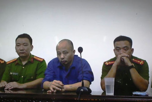 Cuối năm 2017, anh Bùi Văn Minh (trú TP.Thái Bình, tỉnh Thái Bình) có nhu cầu mở dịch vụ tang lễ nên đã đến gặp gỡ và nhờ Đường “giúp đỡ”. Lúc này, Đường mới biết và bắt đầu quan tâm đến hoạt động dịch vụ hỏa táng tại tỉnh Thái Bình.