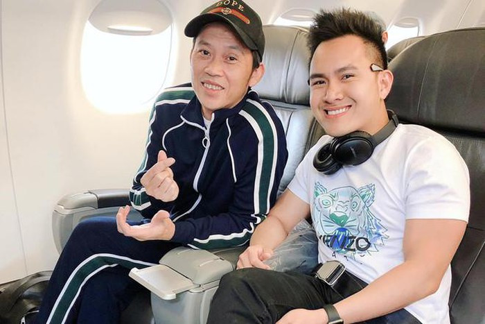 Dịp hè vừa qua, Hoài Linh còn có chuyến du lịch nước ngoài cùng con trai.