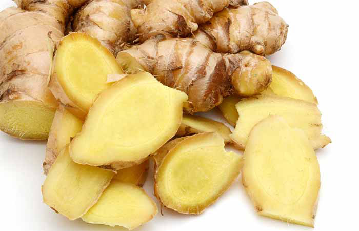 Gừng là một phương thuốc tự nhiên khác có thể giúp điều trị xơ gan với các tác dụng chống oxy hóa mạnh mẽ của nó. Những tác dụng này giúp xả chất béo và chất độc ra khỏi gan đồng thời khôi phục các tế bào khỏe mạnh.