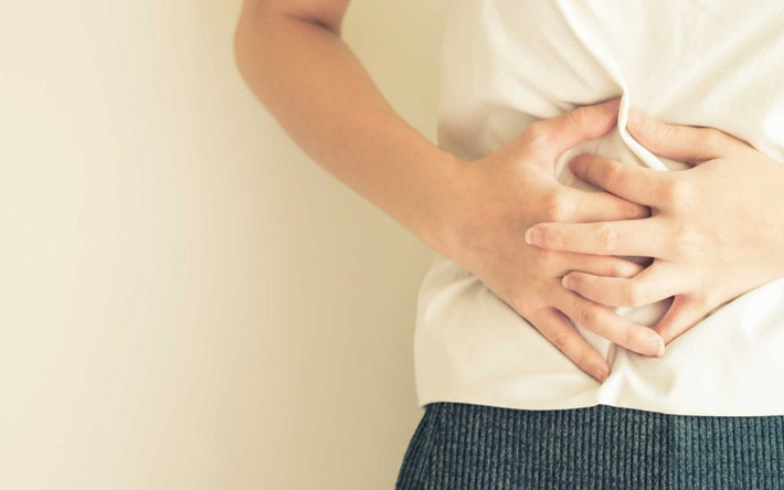 Cải thiện vấn đề tiêu hóa: Chanh có chứa axit citric, kích thích sự tiết dịch của dạ dày, vì vậy hầu hết các vấn đề về tiêu hóa đều có thể được điều trị bằng một ly nước chanh.