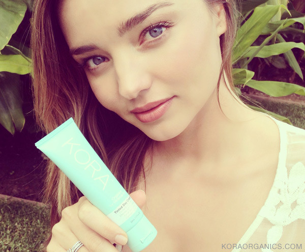 Thừa thắng xông lên, dựa vào danh tiếng đã xây dựng suốt gần 20 năm qua, Miranda Kerr đã lập nên thương hiệu cho sản phẩm chăm sóc da có nguồn gốc thiên nhiên của riêng mình là Kora Organics và cho ra mắt cuốn sách tự lực có tên Treasure Yourself.