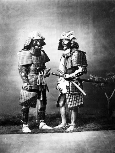 Các samurai luôn coi thanh kiếm katana như mạng sống của mình. Khi chiến đấu, kiếm và người hòa làm một. Vì vậy, samurai rất coi trọng kiếm katana và truyền nó từ đời này sang đời khác.