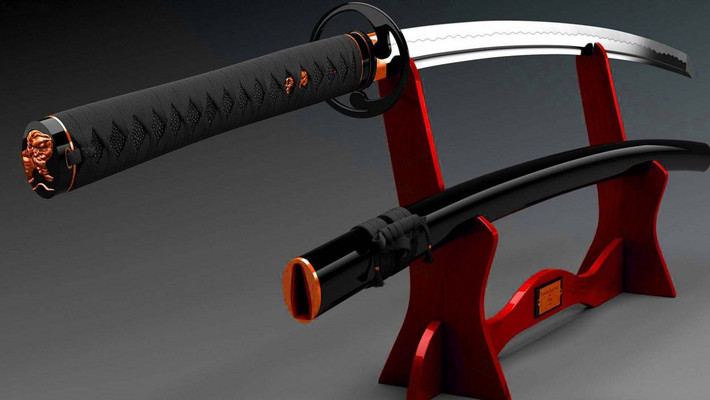 Thanh kiếm Katana có đặc điểm khá dài, hơi cong và có một lưỡi. Loại kiếm này của samurai có ưu điểm nổi trội về độ bền, sắc bén và tốc độ.