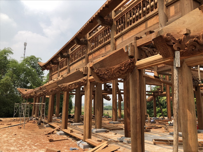 Ngôi chùa mới được dựng ngay sát sau chính điện.