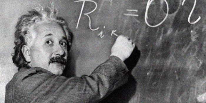 Sau lá thư trên, Einstein viết một số bức thư khác gửi cho chính phủ Mỹ.