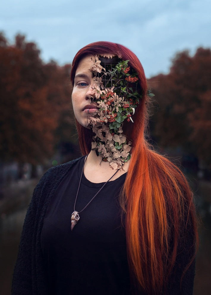 Họ cho biết, họ vô cùng khó chịu và bị ám ảnh sâu sắc bởi những tác phẩm nghệ thuật rùng rợn mang chủ đề kết hợp "người cây" này. (Nguồn Sina)