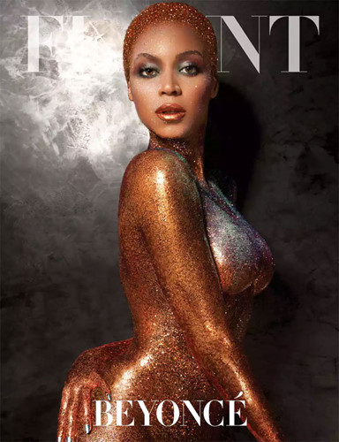 Thân hình Beyonce được phủ một lớp body painting lấp lánh màu đồng. Đây không phải là lần đầu tiên siêu sao ca nhạc dùng nghệ thuật vẽ lên cơ thể. (Ảnh: Flaunt magazine)