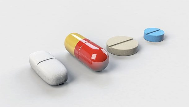 8. Điều trị bệnh lao phải dùng nhiều kháng sinh trong một thời gian dài. Ảnh: Mayoclinic.