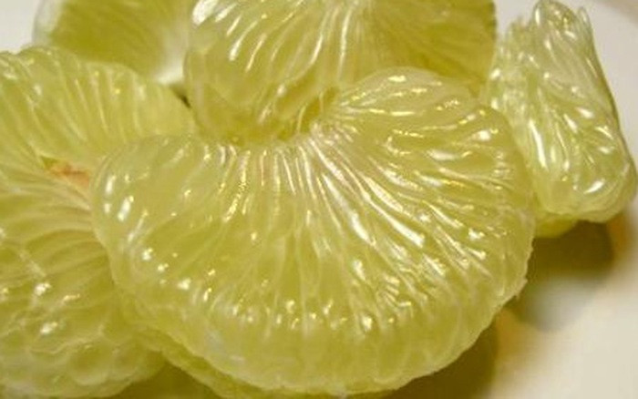 Bưởi: Trái cây có tác dụng giải độc này giúp gan đốt cháy chất béo. Bạn sẽ cảm thấy sảng khoái, thoải mái sau một vài giờ tiêu thụ bưởi hoặc nước ép bưởi. Ảnh: Internet.