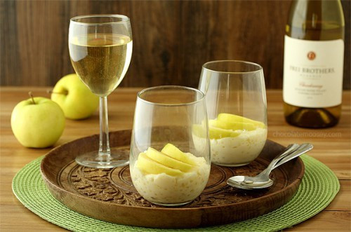 Rượu vang và bánh pudding: Với những tín đồ ăn ngọt thì dạng hai thực phẩm này chính là nguyên nhân gây nên tình trạng tăng cân. Rượu làm gia tăng lượng đường trong máu và làm tăng sản xuất insulin, từ đó dẫn đến tăng cân không kiểm soát. Ảnh: Internet.