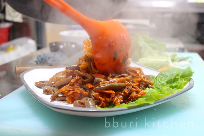 Món “cá dương vật” cũng là một trong những nét đặc trưng của ẩm thực Sơn Đông, Trung Quốc. Ảnh: Internet.