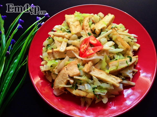 Bước 7: Cho ra đĩa và ăn nóng!