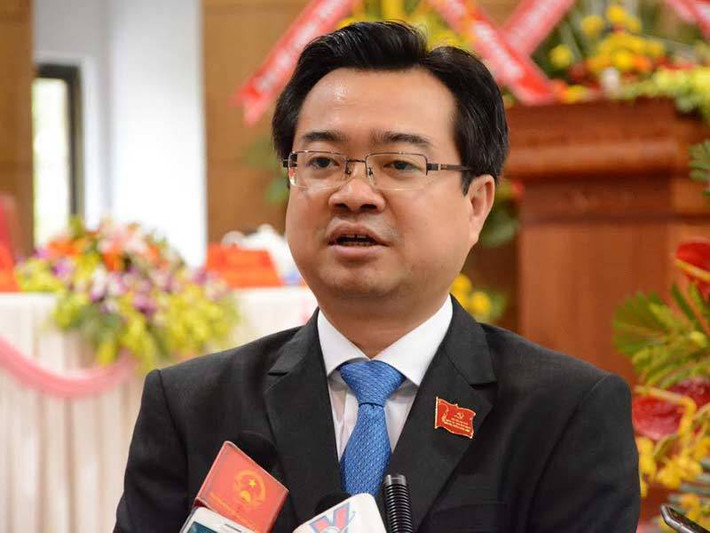 Ông Nguyễn Thanh Nghị, Ủy viên Trung ương Đảng, Thứ trưởng Bộ Xây dựng, được giới thiệu phê chuẩn bổ nhiệm Bộ trưởng Bộ Xây dựng.