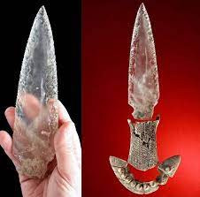 Thêm nữa, những nghiên cứu của các chuyên gia cho thấy vào khoảng 5.000 năm trước, đá pha lê được người dân tin rằng có thể dùng để tạo ra sức sống, chứa sức mạnh tâm linh và "kết nối" được với tổ tiên.