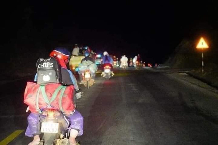 Là một trong những trung tâm văn hóa, xã hội, chính trị lớn nhất nước ta, TP.HCM tập trung rất nhiều lao động từ khắp các địa phương trên cả nước.