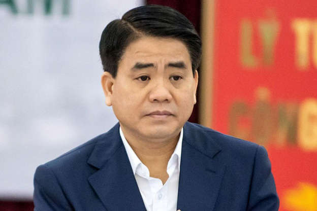 Dành nhiều thời gian trong phần tự bào chữa để nói đến tâm tư đắm đuối với xử lý ô nhiễm vì sông hồ ở Hà Nội hôi thối vô cùng, bị cáo Chung nói rằng: “Tôi đã tận tai nghe người dân bức xúc nói không dám ngồi uống bia, không dám chạy thể dục vì hồ hôi thối. Tôi là quản lý nhà nước, người đứng đầu thành phố nên tôi chỉ suy nghĩ đơn giản là cái gì lợi cho dân là tôi làm… Chúng tôi đã đem trí tuệ, công sức, cống hiến để đem lại cho người dân sự thơm tho nhưng tại sao lại quy trách nhiệm, bắt bỏ tiền nhà ra bồi thường.”.