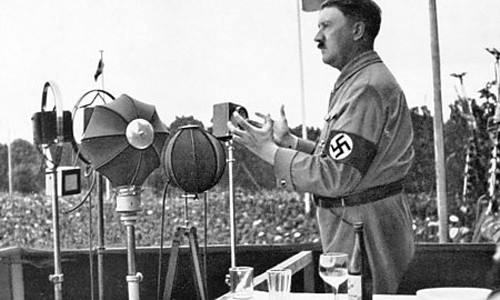 Sau khi Olympic kết thúc và đạt được mục đích như kế hoạch, Hitler lại khởi động lại chương trình bài xích, giết hại người Do Thái. Thậm chí, những vận động viên người Do Thái từng tham gia kỳ Olympic đó cũng bị ép gia nhập quân đội. Tuy nhiên, họ đã từ chối và trốn sang các nước khác để tiếp tục niềm đam mê thể thao. Tuy nhiên, nhiều vận động viên mang trong mình dòng máu Do Thái không thể tẩu thoát bị bắt vào trong các trại tập trung khét tiếng của Đức như những người Do Thái bình thường khác.