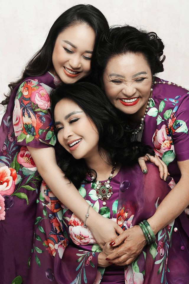 Ở tuổi 51, diva Thanh Lam có cuộc sống hạnh phúc bên gia đình. Vừa qua, nữ diva cũng công khai việc có bạn trai.