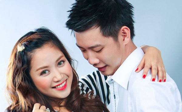 Cô là người đẹp tên Thanh Vân duy nhất có được cuộc sống hạnh phúc viên mãn. Cô và chồng chồng cùng sinh ngày 18/2. Năm 1999, họ gặp nhau khi cùng là học sinh trường THPT Bùi Thị Xuân. Thanh Vân là người chủ động theo đuổi vì ấn tượng trước vẻ ngổ ngáo của Trí "Rùa" (Minh Trí). Từ đó, họ thành đôi.
